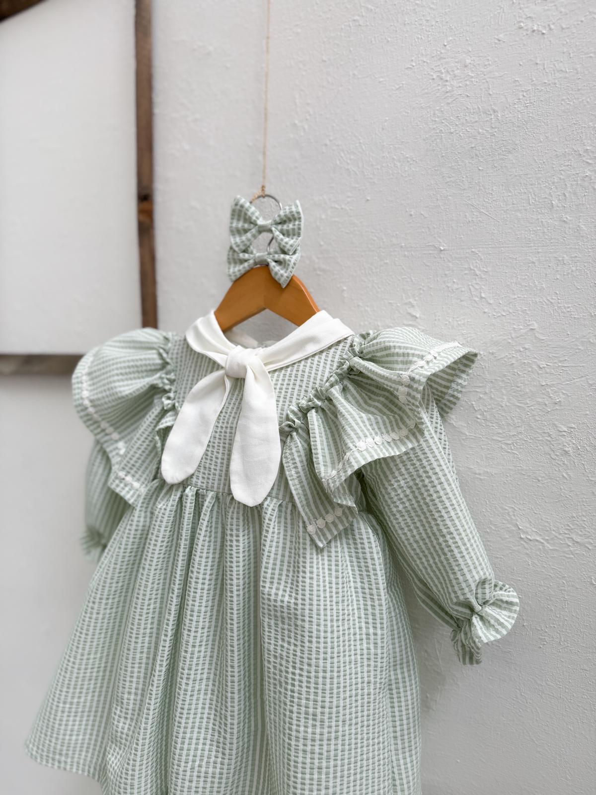 CUTE COLLAR DRESS